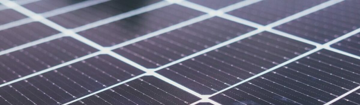 ¿Qué son los paneles solares?
