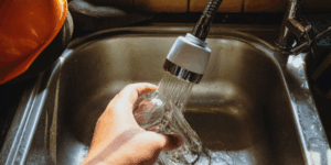 Agua segura sin complicaciones: Tipos de dispositivos de acondicionamiento de agua